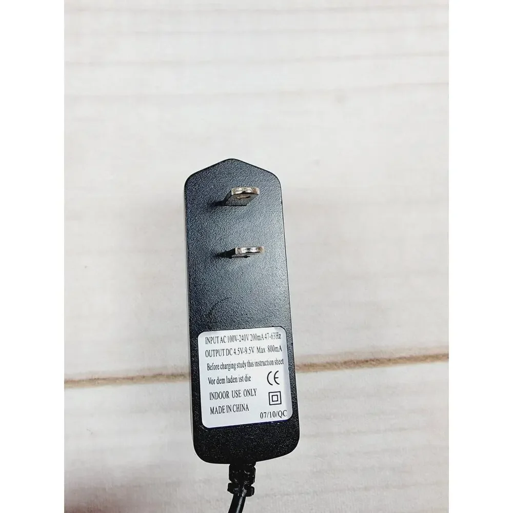 UT Starcom Travel Charger CNR8935 Worldwide Compatibility AC 100-240V Replacemnt
